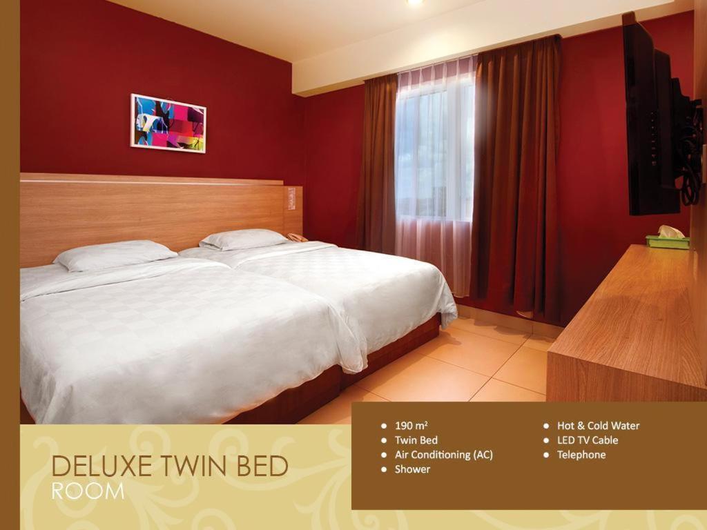 Borneo Hotel Pontianak Εξωτερικό φωτογραφία